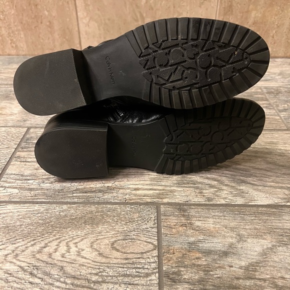 Calvin Klein quilted leather zip up boots - Picture 7 of 7